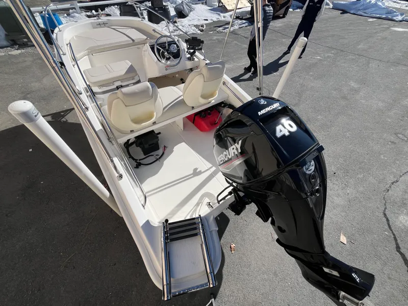 Slide: The Image of Boston Whaler 130 Super Sport 2025 - 2