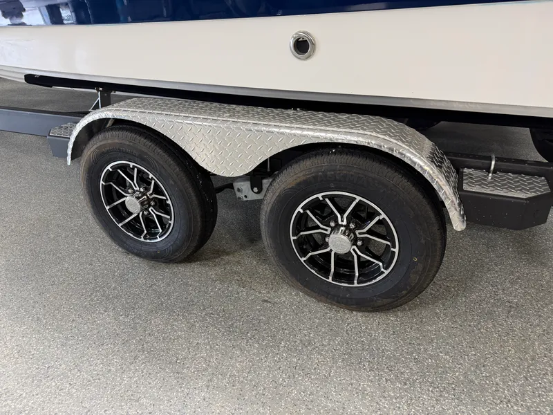 Slide: The Image of Sea Ray SPX 210 2026 - 79