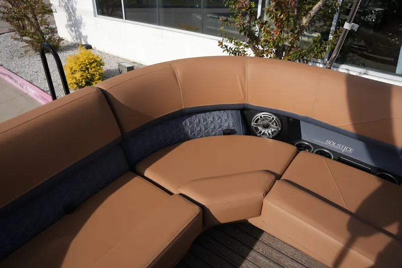 Slide: The Image of Harris 250SOL DC 2026 - 11