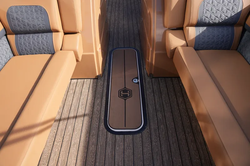 Slide: The Image of Harris 250SOL DC 2026 - 13