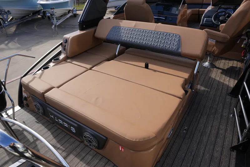 Slide: The Image of Harris 250SOL DC 2026 - 32