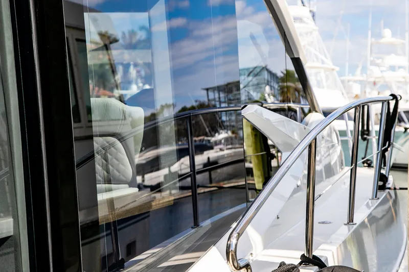 Slide: The Image of Galeon 470 SKY 2024 - 25