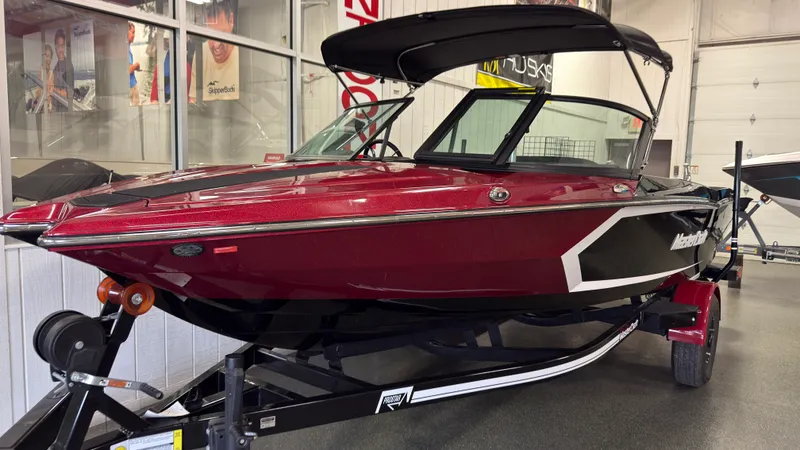 Slide: The Image of Mastercraft ProStar 2026 - 19