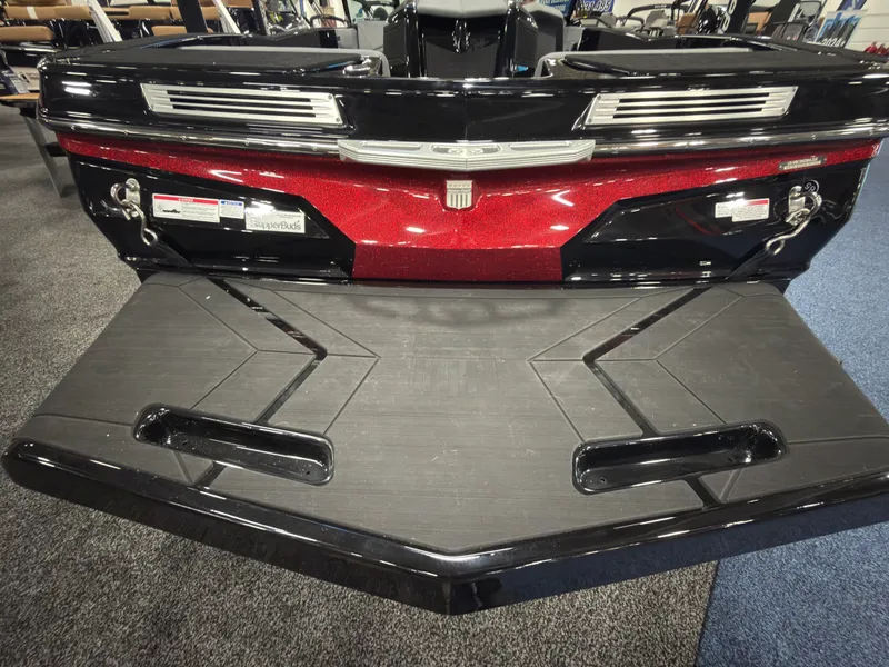 Slide: The Image of Mastercraft ProStar 2026 - 5
