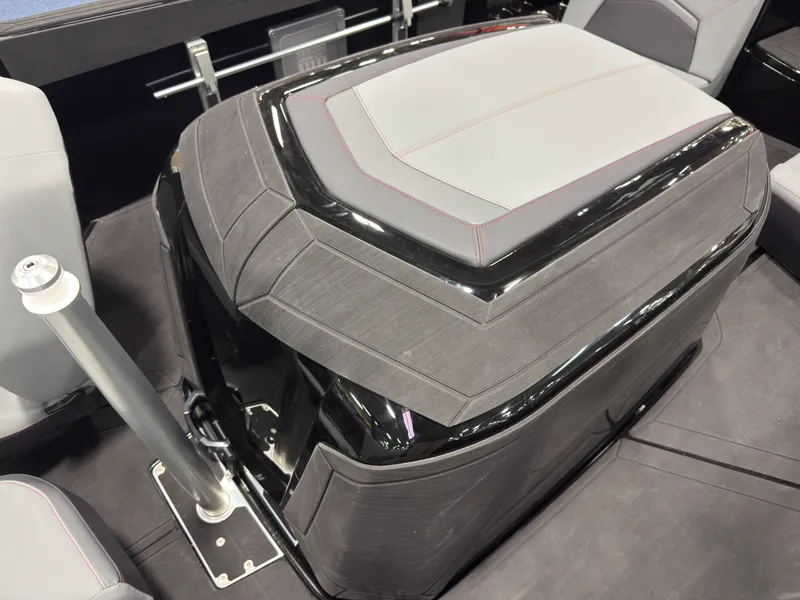 Slide: The Image of Mastercraft ProStar 2026 - 11