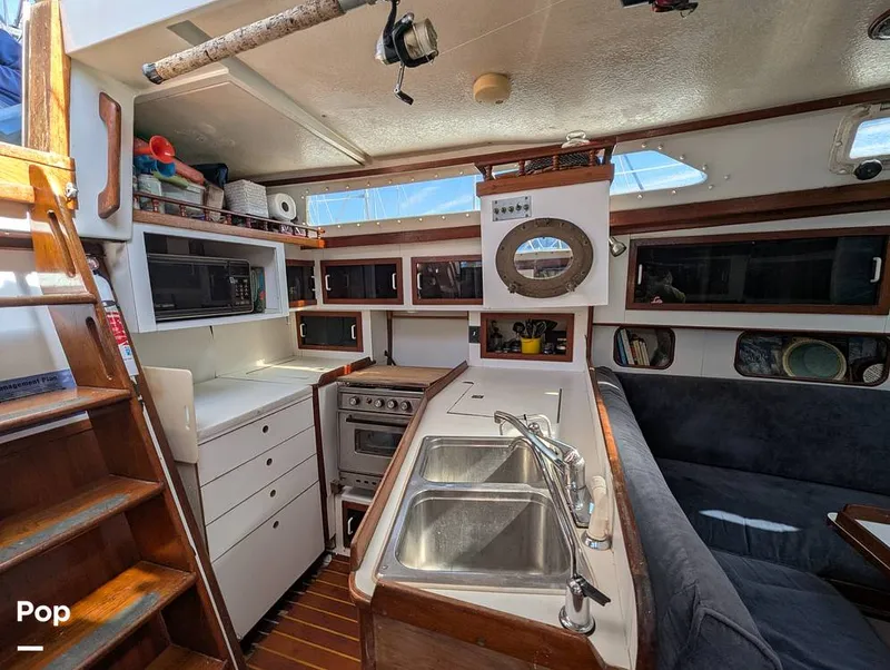 Slide: The Image of C&C 43 Landfall 1982 - 15099066