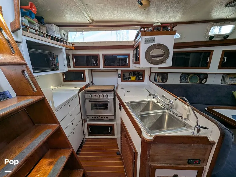 Slide: The Image of C&C 43 Landfall 1982 - 15099054