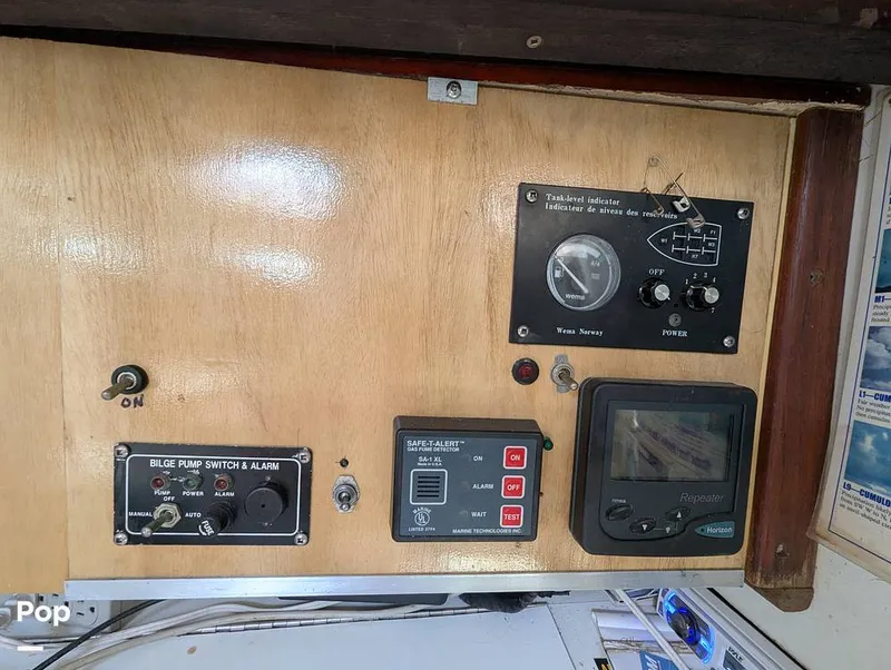 Slide: The Image of C&C 43 Landfall 1982 - 15099128