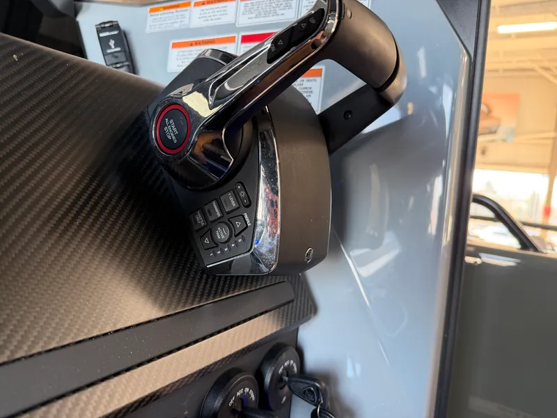 Slide: The Image of Axopar 37 CROSS CABIN BRABUS 2024 - 34