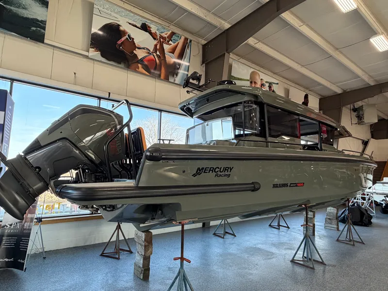 Slide: The Image of Axopar 37 CROSS CABIN BRABUS 2024 - 9