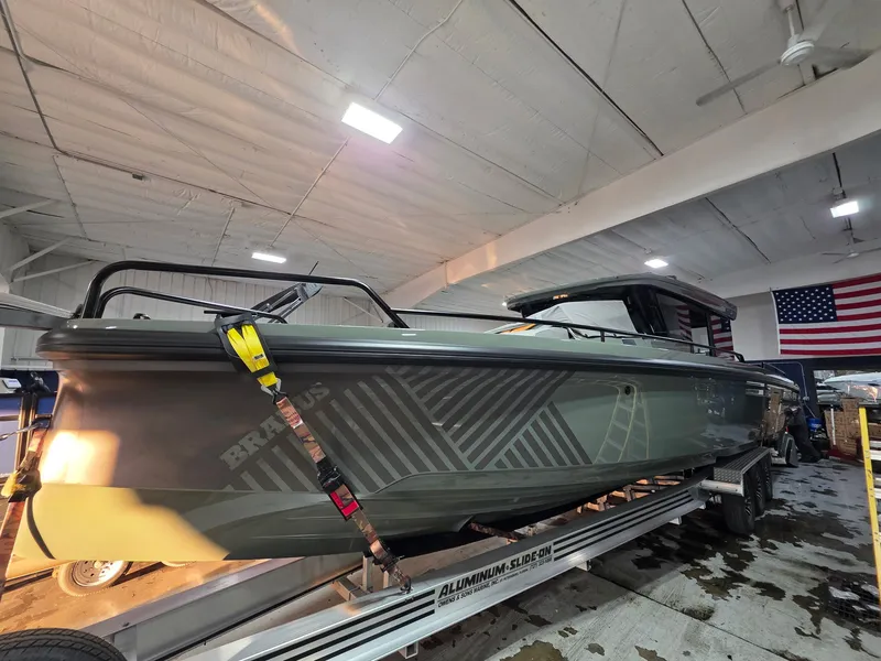 Slide: The Image of Axopar BRABUS 2024 - 10