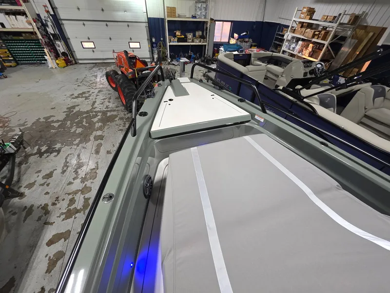 Slide: The Image of Axopar BRABUS 2024 - 25