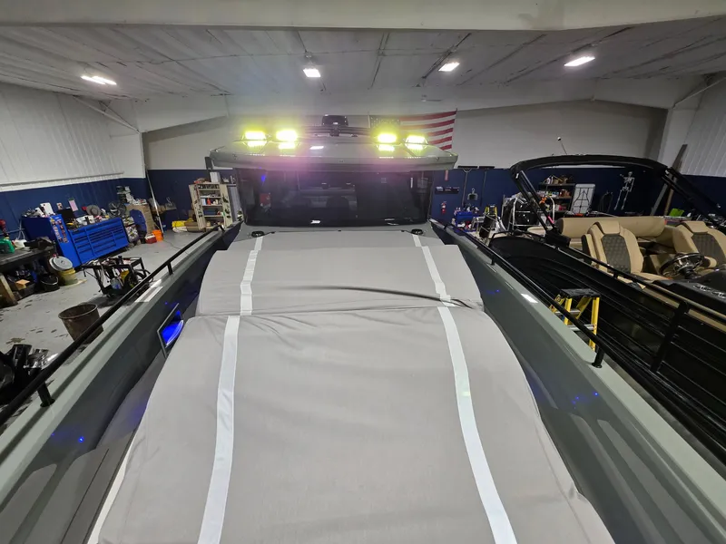 Slide: The Image of Axopar BRABUS 2024 - 26