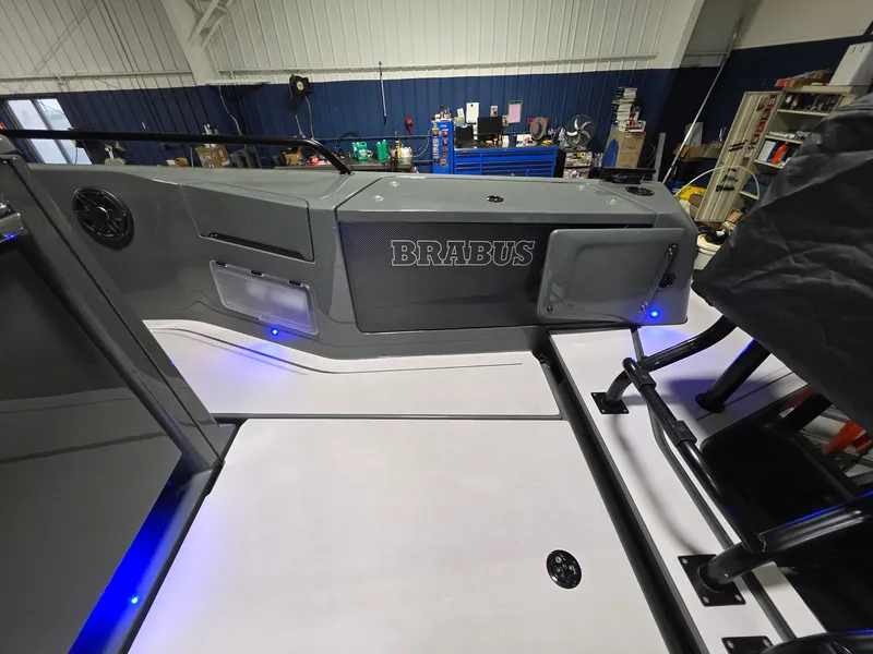 Slide: The Image of Axopar BRABUS 2024 - 36