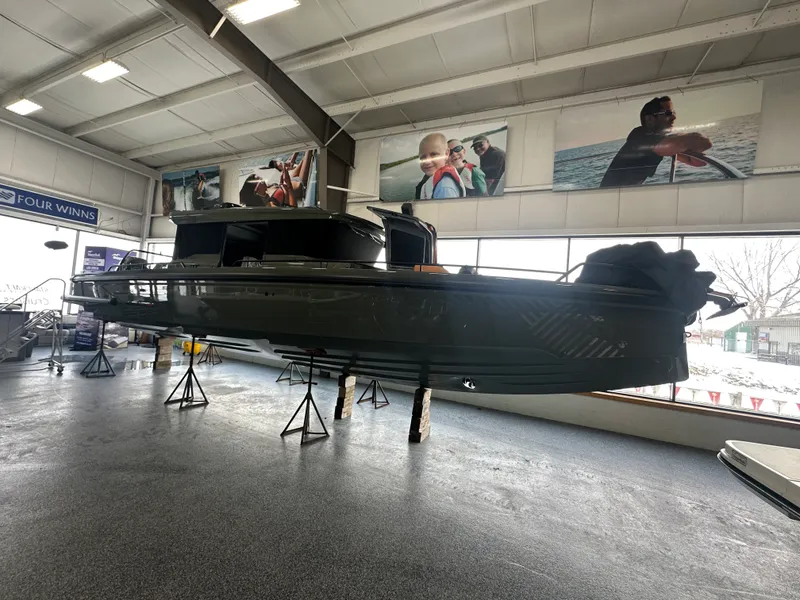 Slide: The Image of Axopar BRABUS 2024 - 4