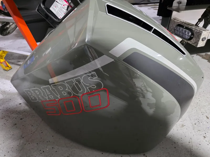 Slide: The Image of Axopar BRABUS 2024 - 40