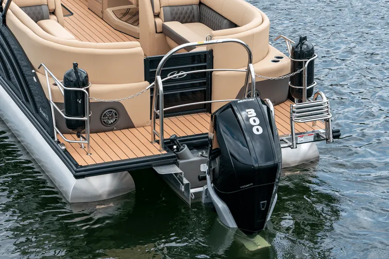 Slide: The Image of Harris Sunliner 250 2026 - 7