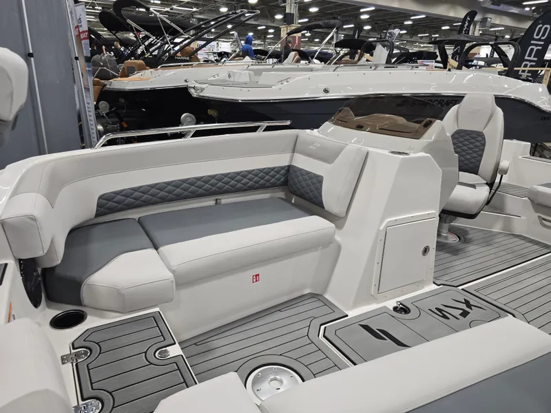 Slide: The Image of Starcraft SVX 191 OB 2026 - 10