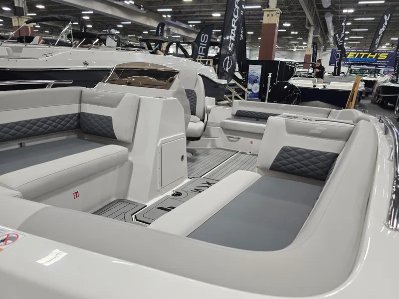 Slide: The Image of Starcraft SVX 191 OB 2026 - 8