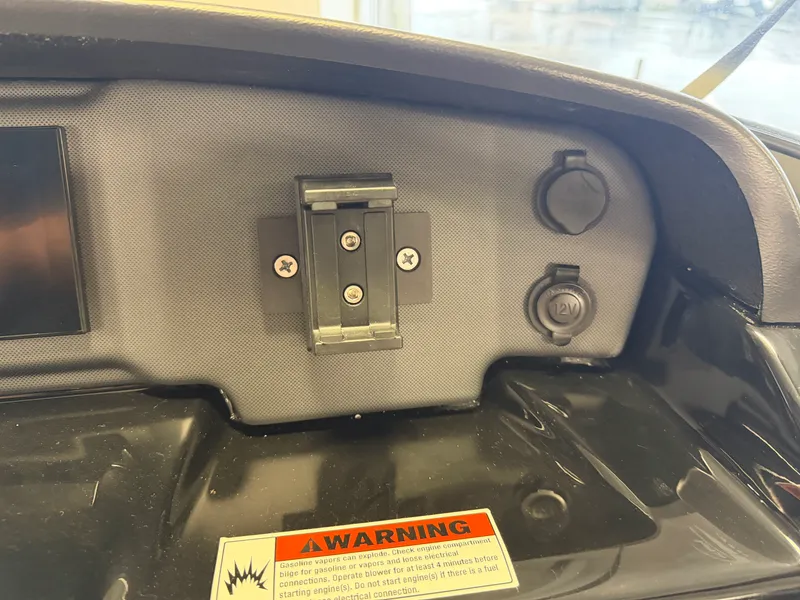 Slide: The Image of Yamaha SX190 2026 - 17