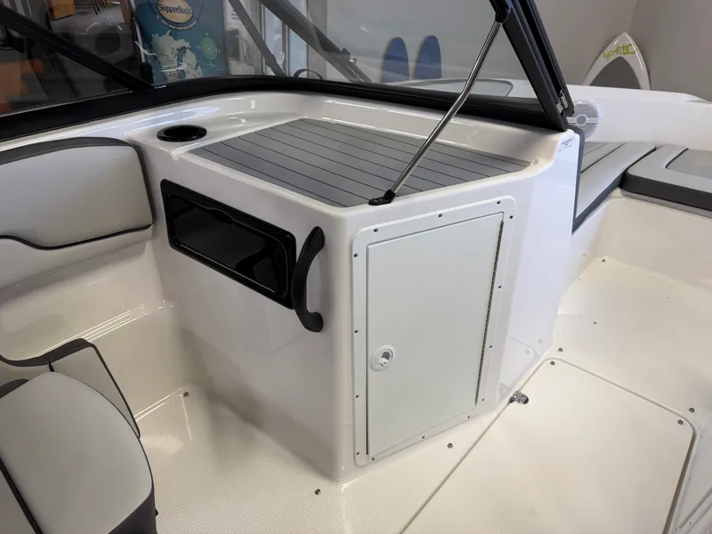 Slide: The Image of Yamaha SX190 2026 - 21