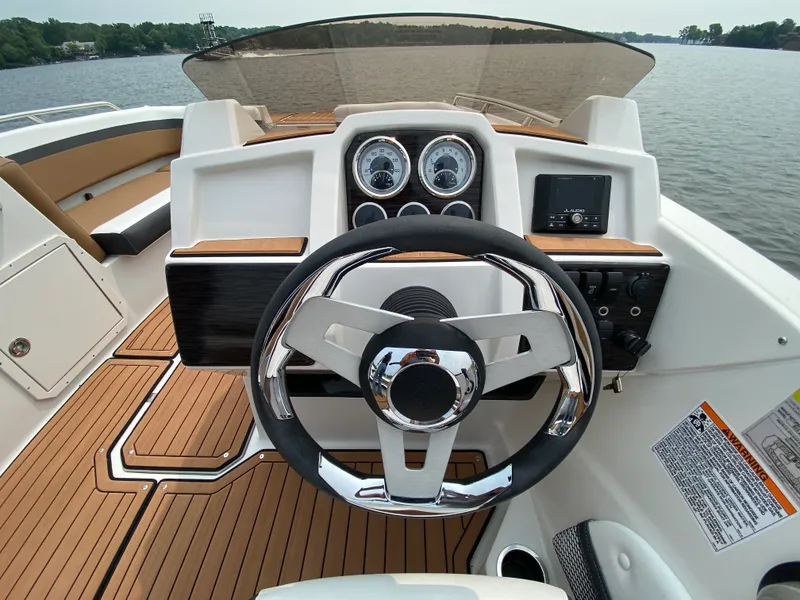 Slide: The Image of Starcraft SVX 211 OB 2026 - 3