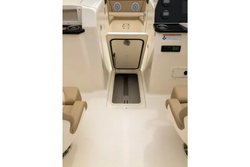 Slide: The Image of Scout 220DOR 2026 - 18