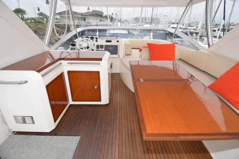 Slide: The Image of Azimut 58 2010 - 23