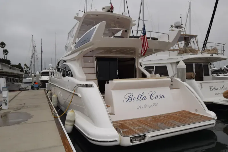 Slide: The Image of Azimut 58 2010 - 41