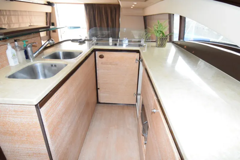Slide: The Image of Azimut 58 2010 - 9