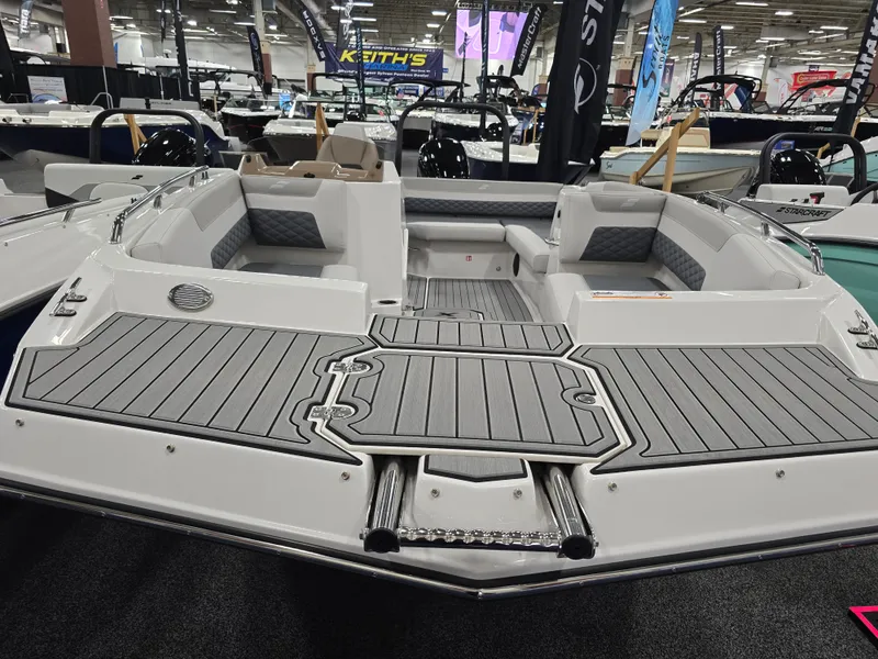 Slide: The Image of Starcraft SVX 171 OB 2026 - 5