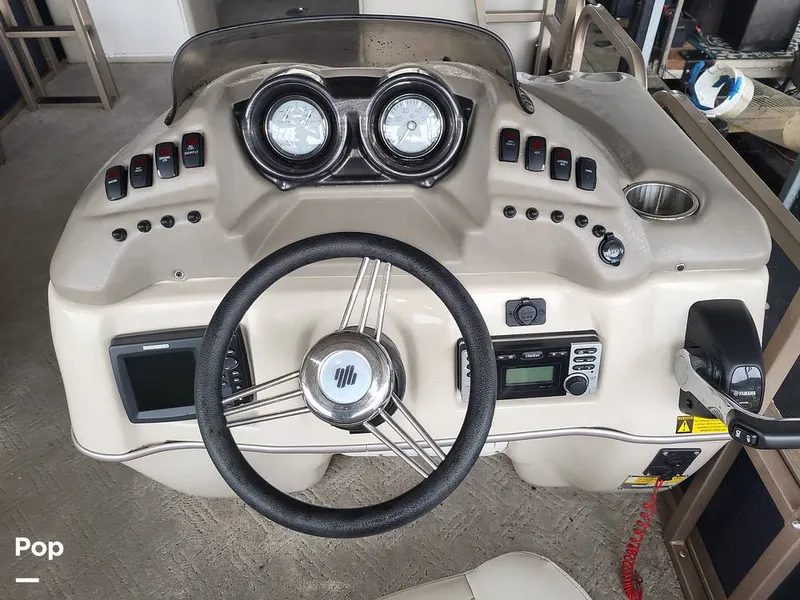 Slide: The Image of Aloha TS 290 Sundeck TRPL TNNL 2011 - 15174136