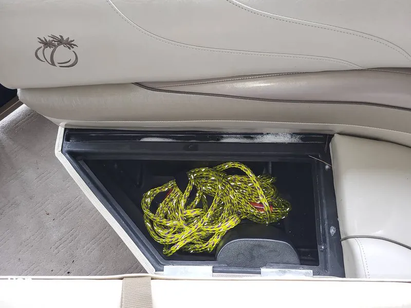 Slide: The Image of Aloha TS 290 Sundeck TRPL TNNL 2011 - 15174153