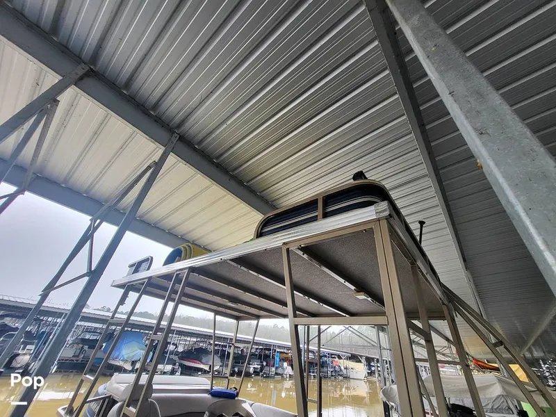 Slide: The Image of Aloha TS 290 Sundeck TRPL TNNL 2011 - 15174169