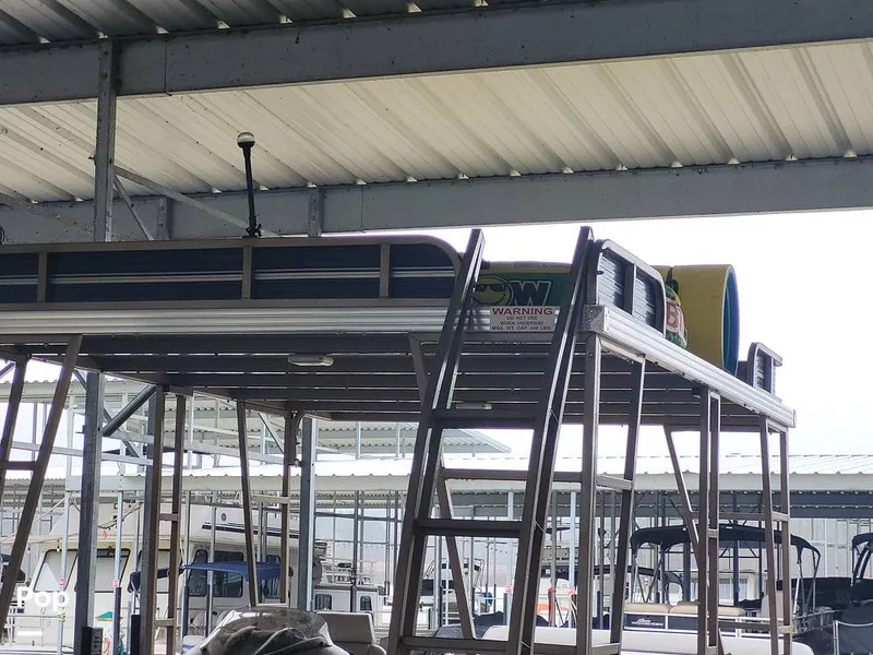 Slide: The Image of Aloha TS 290 Sundeck TRPL TNNL 2011 - 15174170