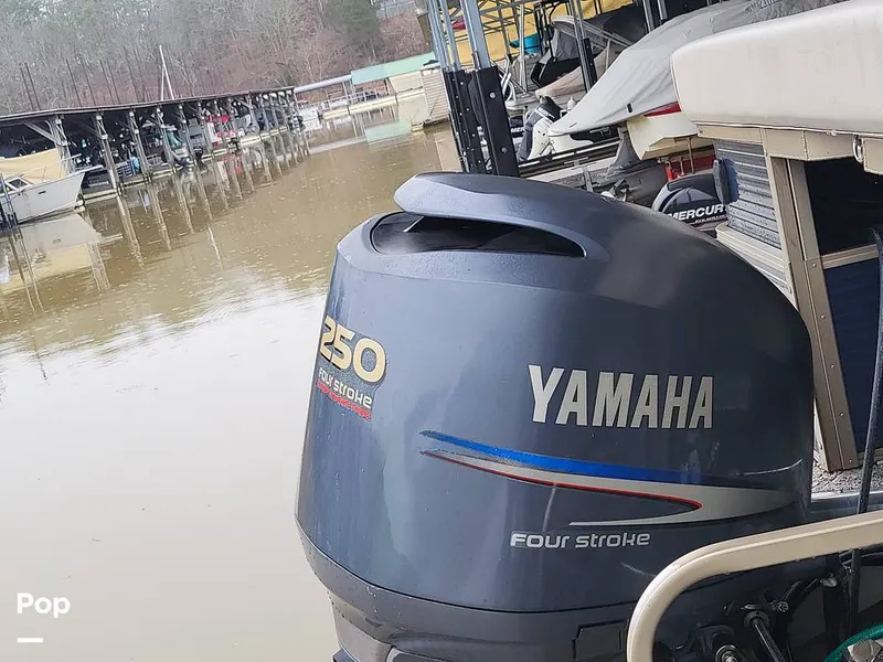 Slide: The Image of Aloha TS 290 Sundeck TRPL TNNL 2011 - 15174177