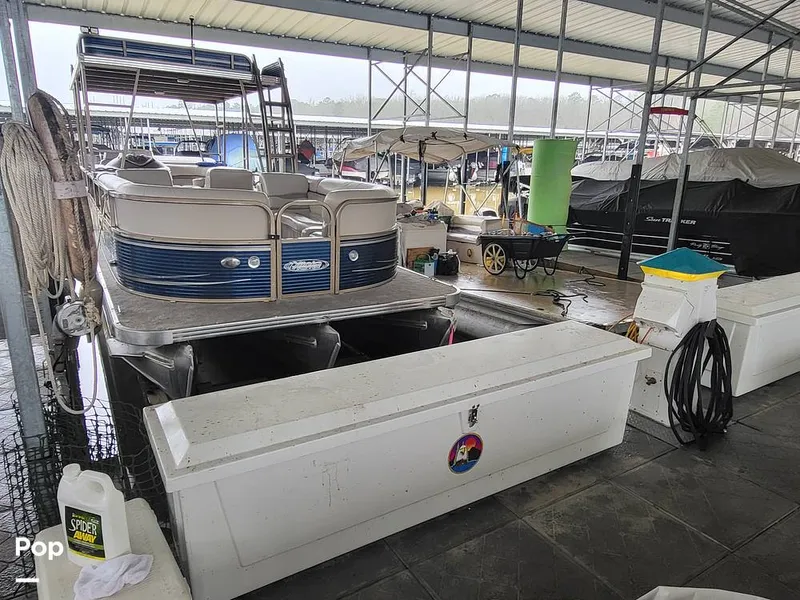 Slide: The Image of Aloha TS 290 Sundeck TRPL TNNL 2011 - 15174180