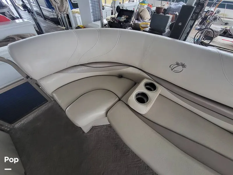 Slide: The Image of Aloha TS 290 Sundeck TRPL TNNL 2011 - 15174118