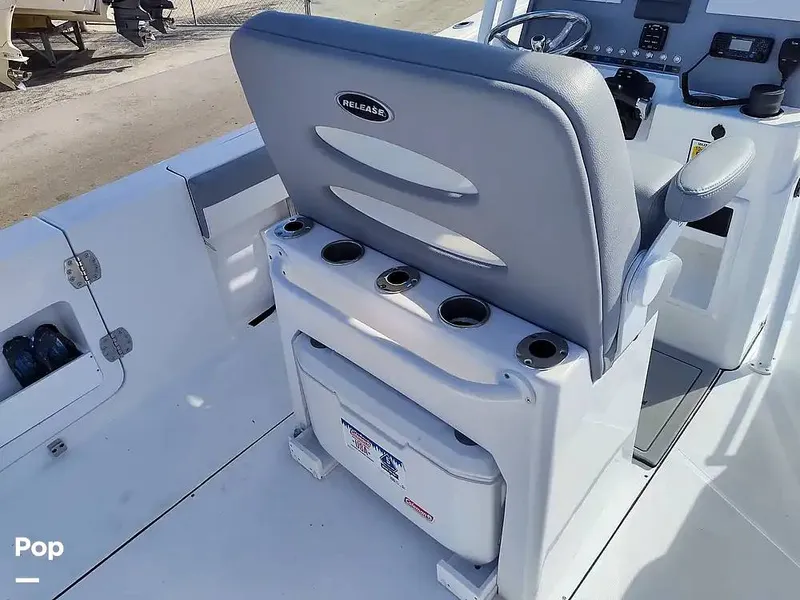 Slide: The Image of Release 240RX 2022 - 15059607