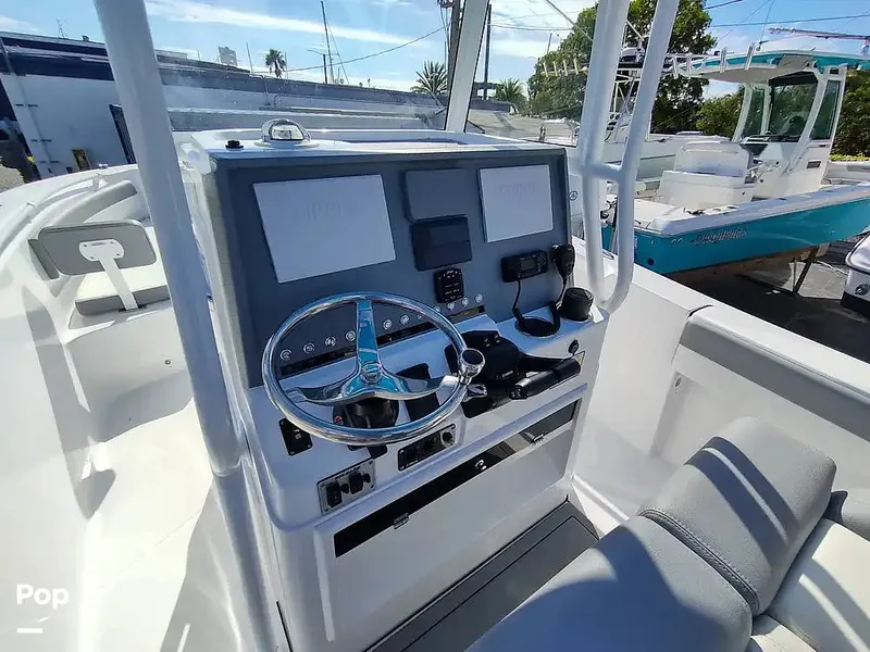 Slide: The Image of Release 240RX 2022 - 15059619