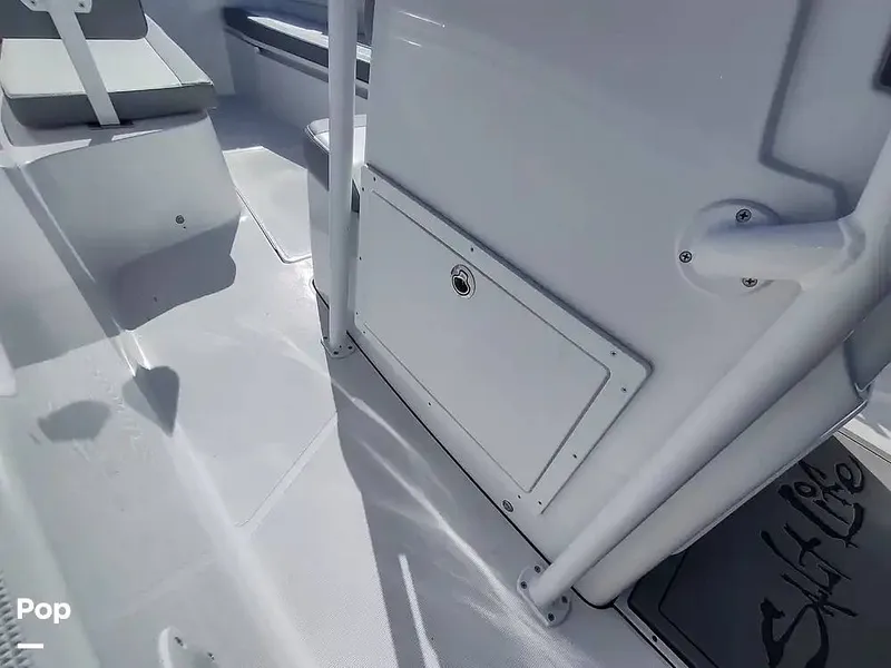 Slide: The Image of Release 240RX 2022 - 15059620