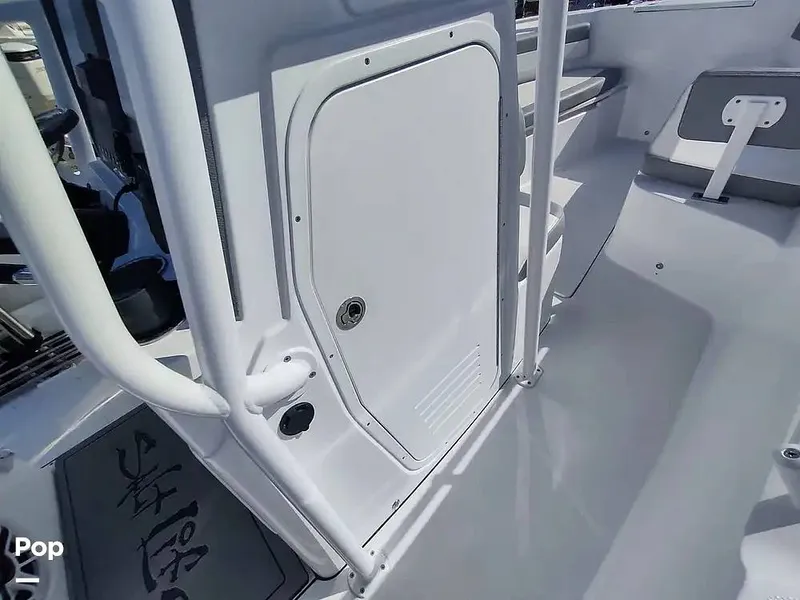 Slide: The Image of Release 240RX 2022 - 15059624