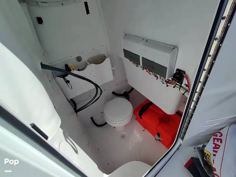 Slide: The Image of Release 240RX 2022 - 15059625