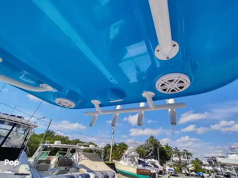 Slide: The Image of Release 240RX 2022 - 15059638