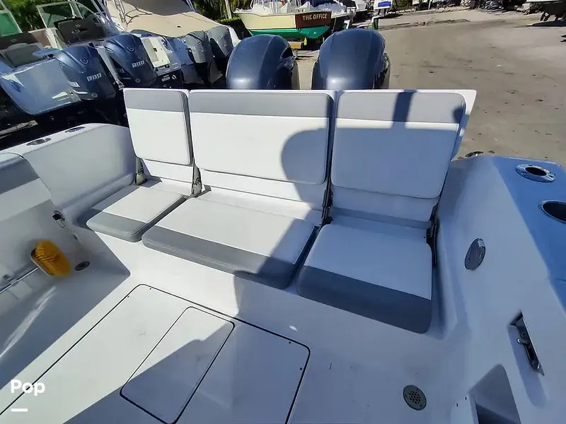 Slide: The Image of Release 240RX 2022 - 15059639