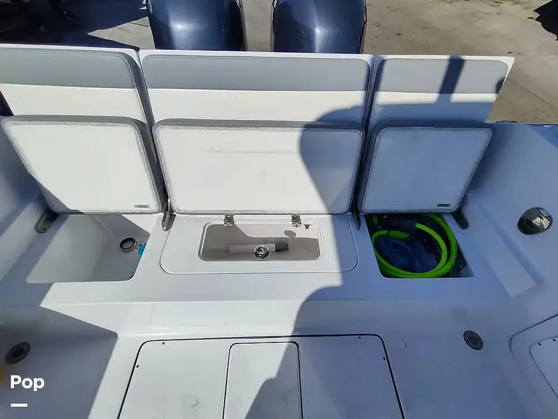 Slide: The Image of Release 240RX 2022 - 15059641