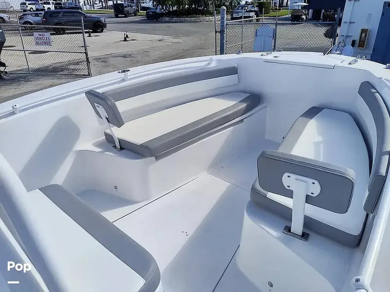 Slide: The Image of Release 240RX 2022 - 15059597