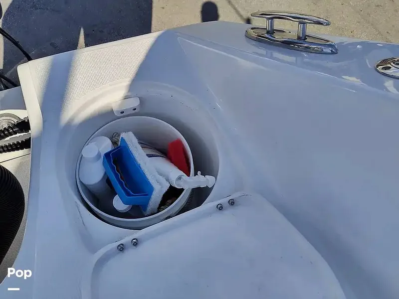 Slide: The Image of Release 240RX 2022 - 15059647