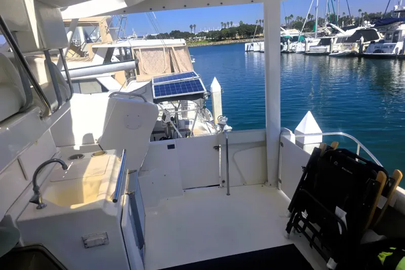 Slide: The Image of Silverton 352 Motor Yacht 1998 - 2