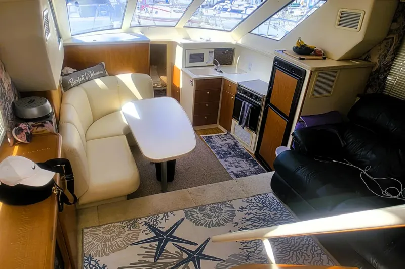 Slide: The Image of Silverton 352 Motor Yacht 1998 - 4